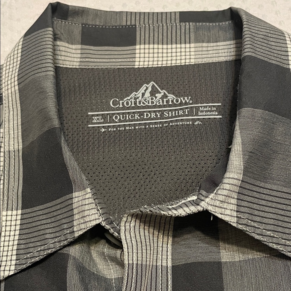 Croft & Barrow Men's Black and White Plaid Shirt